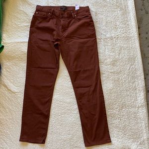 Men’s Banana Republic Rust colored Chinos.